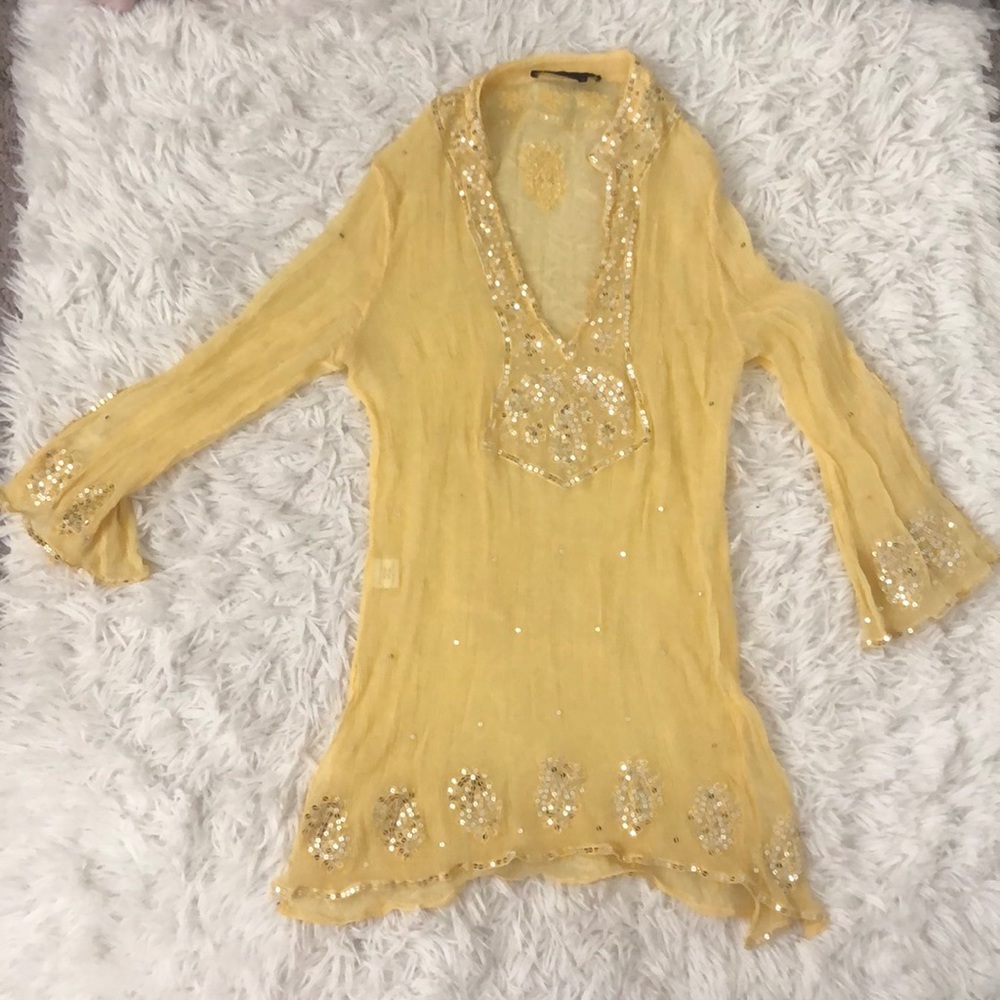 Yellow top
